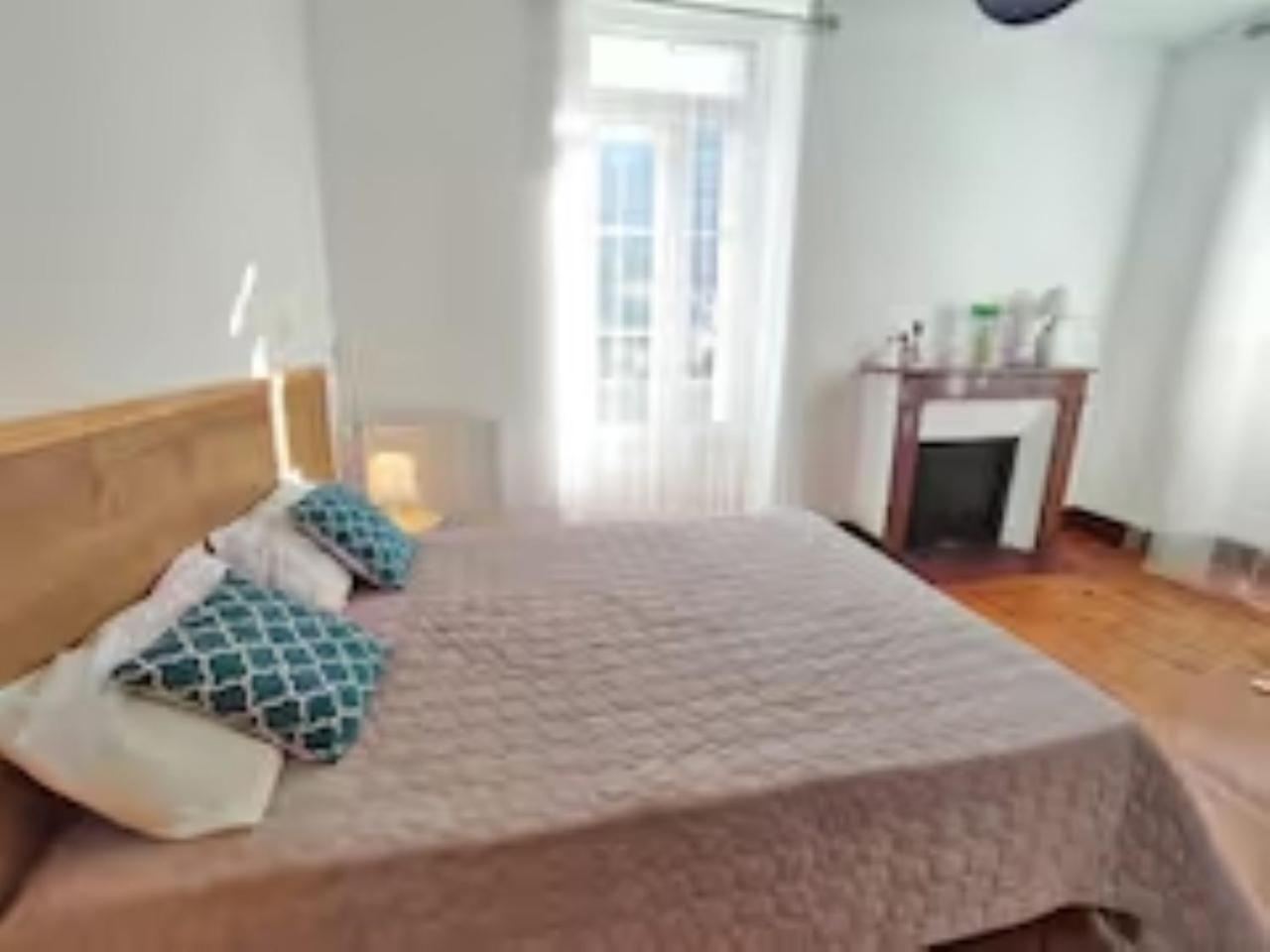 Appartamento L'Alexiane, Centre Luchon, Parking Gratuit, Wifi Bagnères-de-Luchon Esterno foto