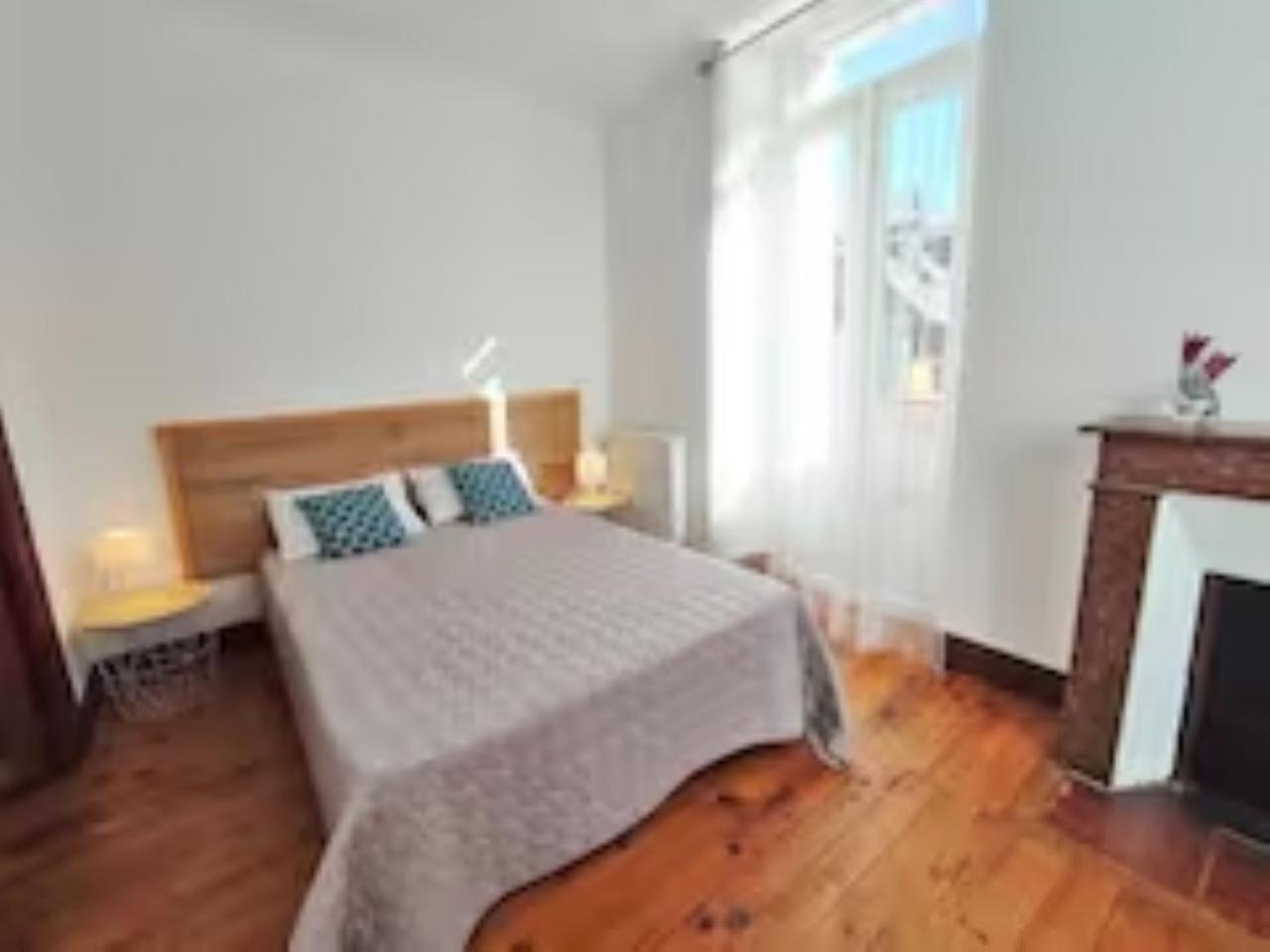 Appartamento L'Alexiane, Centre Luchon, Parking Gratuit, Wifi Bagnères-de-Luchon Esterno foto